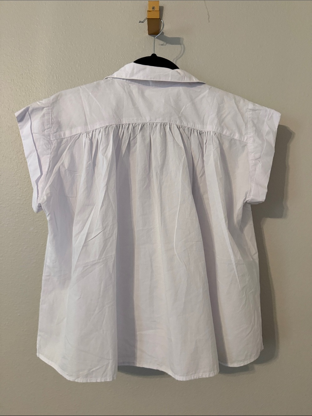Women's White Ruffle-Trim Collared Blouse - Picture 5 of 5